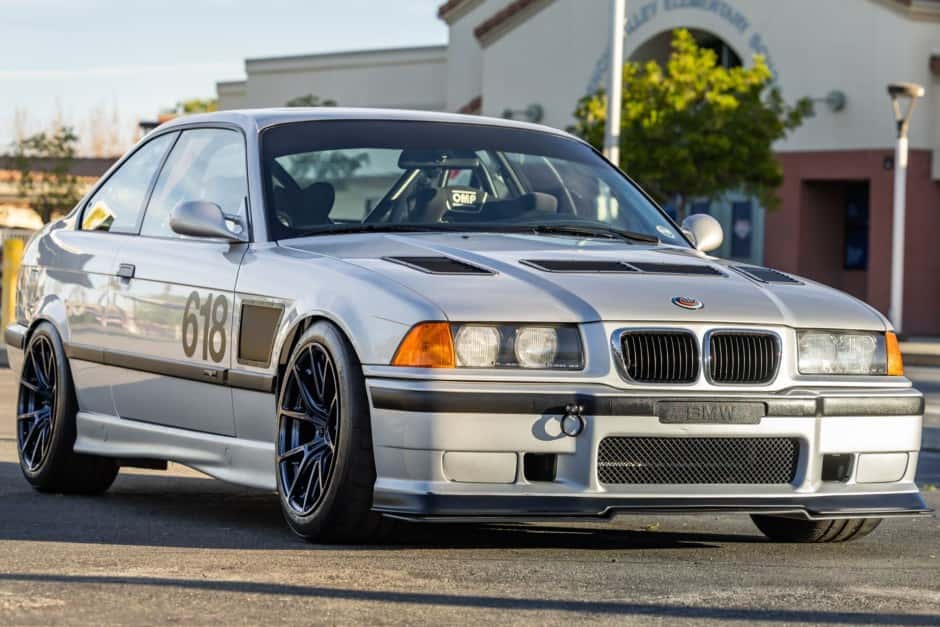 1999 BMW E36 3-Series sold for $15,750