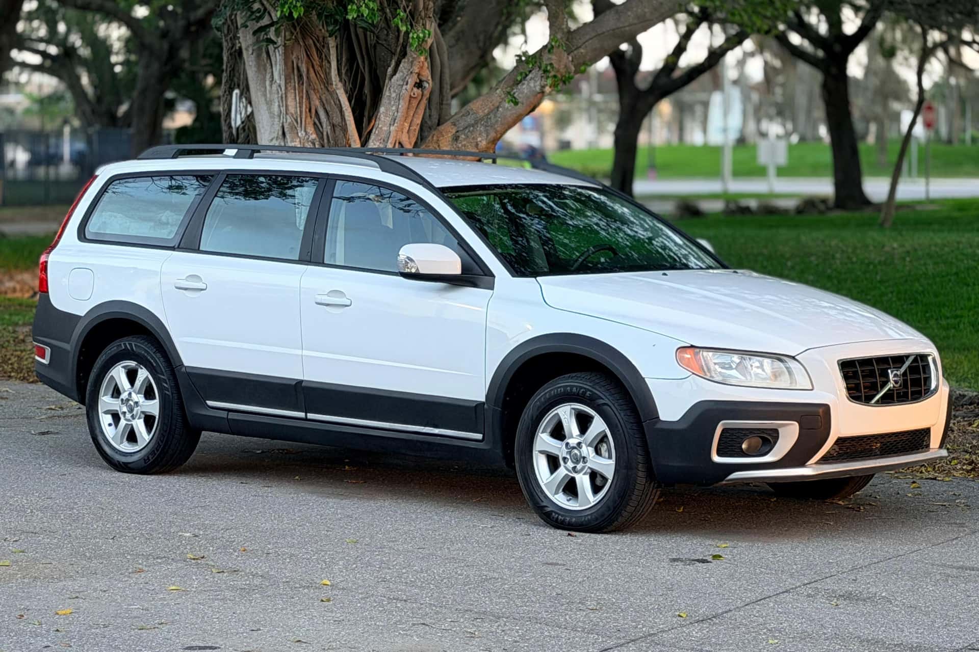 2008 Volvo XC70 sold for $5,000