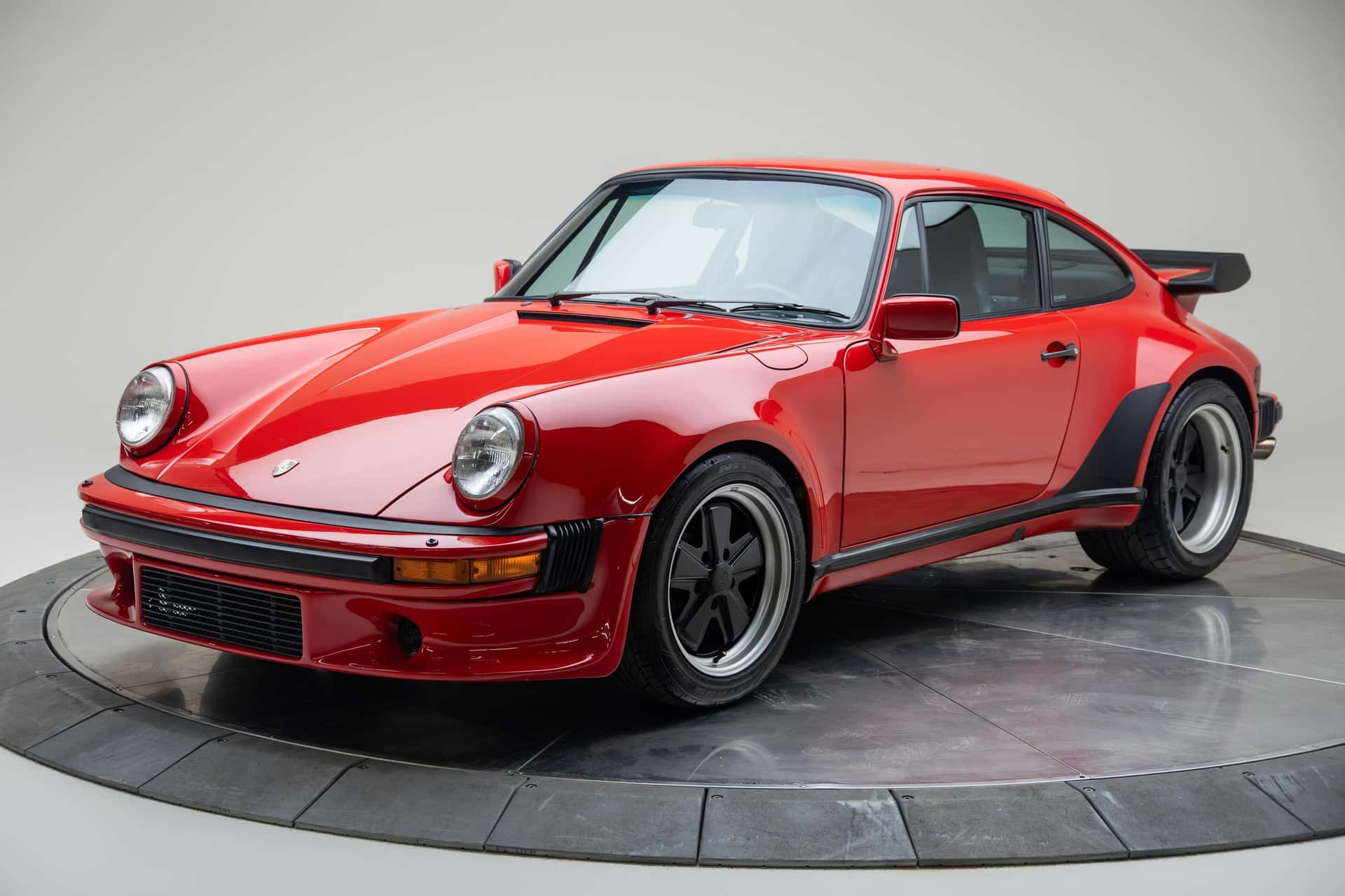 1987 Porsche G Series/930 911 sold for $169,500