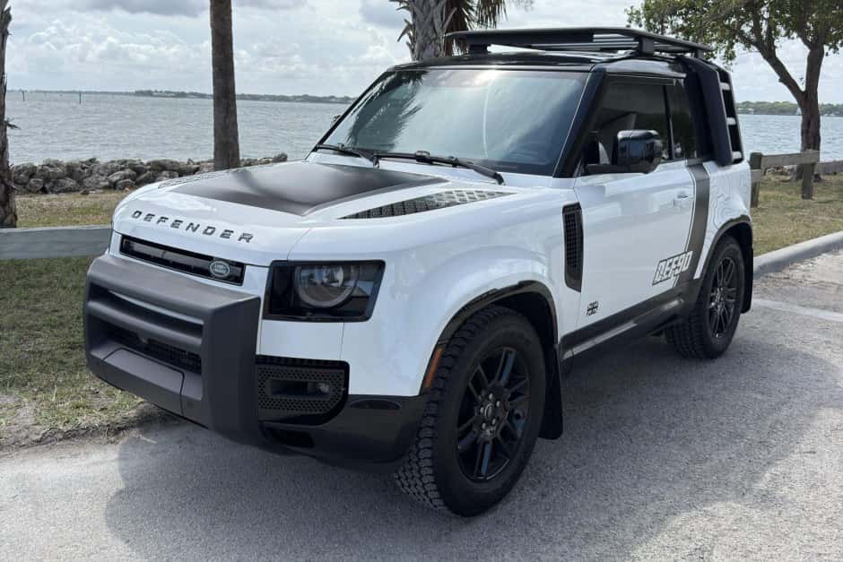 2023 Land Rover Defender L663 sold for $46,500