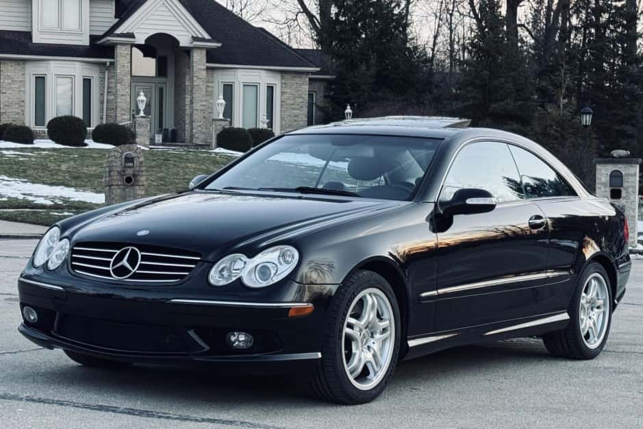 2004 Mercedes-Benz C209/A209 CLK55 & CLK63 AMG sold for $18,750