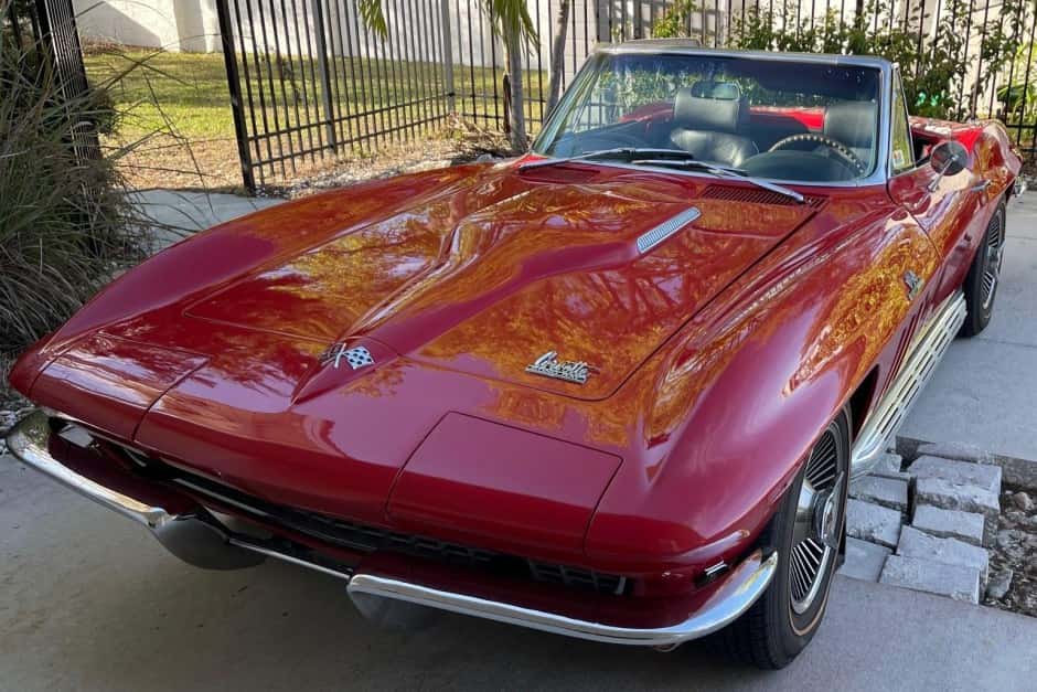 1966 Chevrolet Corvette C2 (1966) sold for $77,500