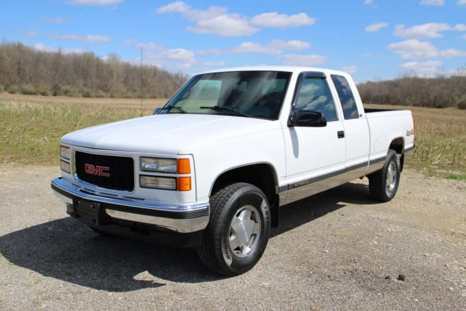 1996 GMC Sierra (GMT400 1988-2002) sold for $14,252