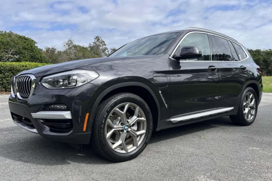 2021 BMW G20 3-Series sold for $22,750