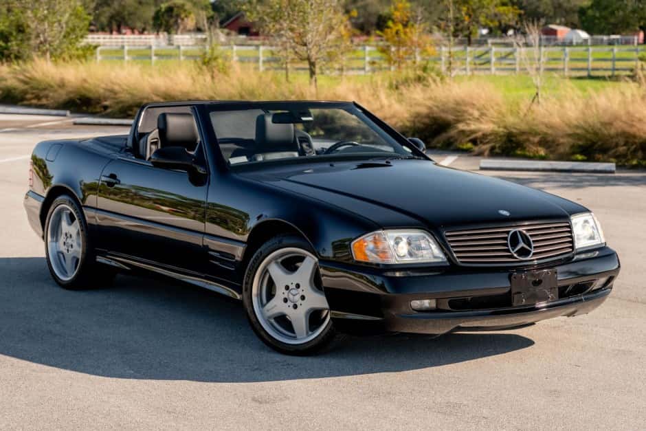 2001 Mercedes-Benz R129 SL sold for $59,000