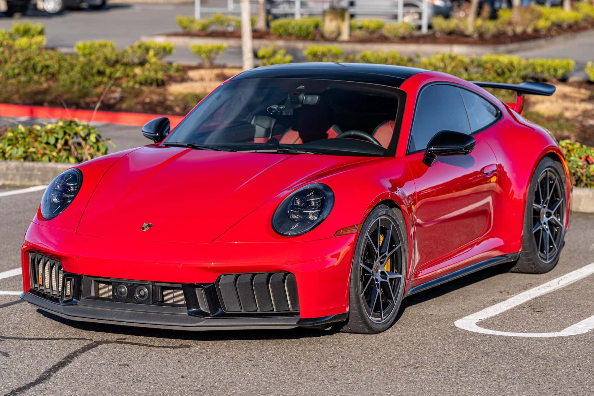 2025 Porsche 992 911 sold for $194,000
