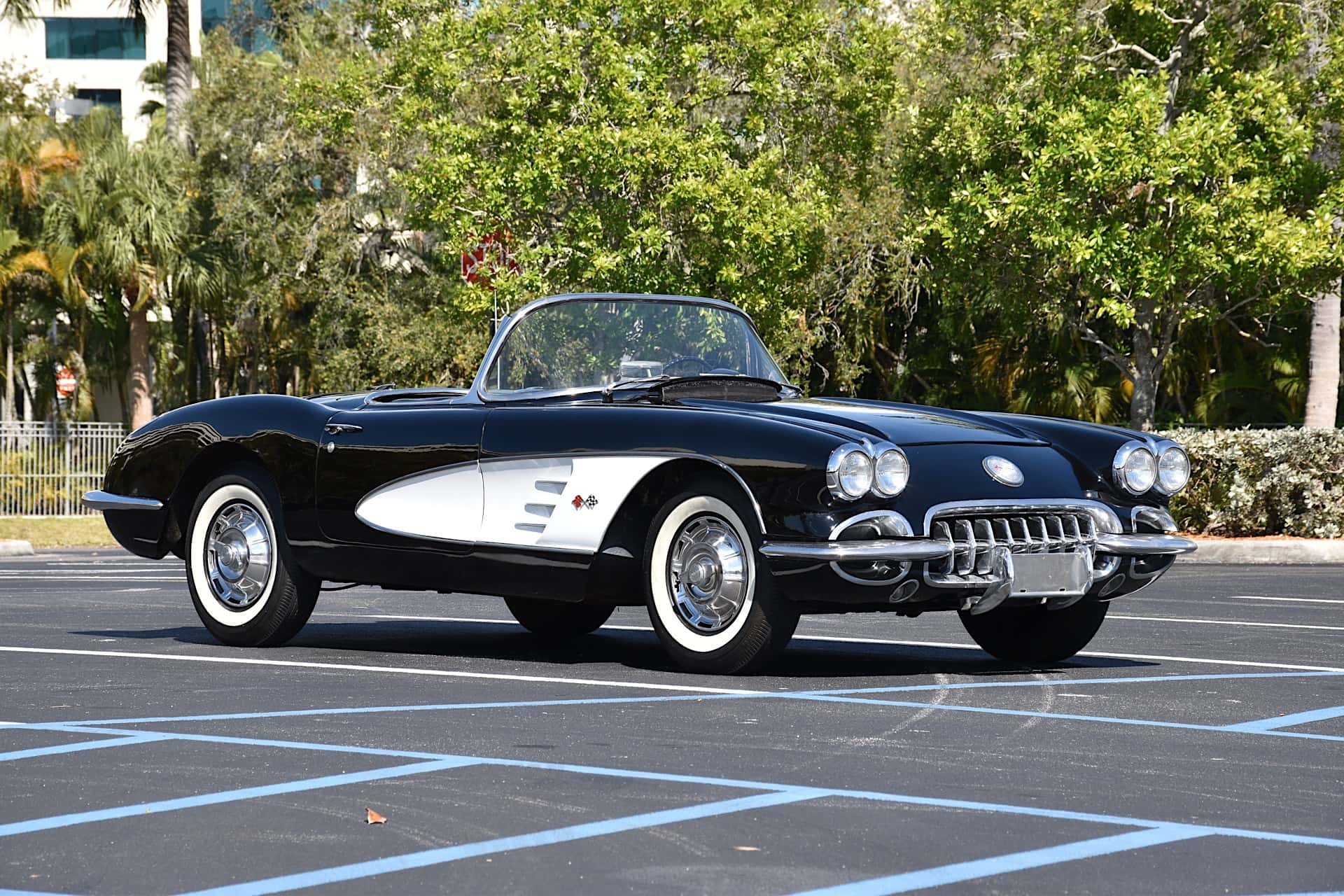 1960 Chevrolet Corvette sold for $58,500