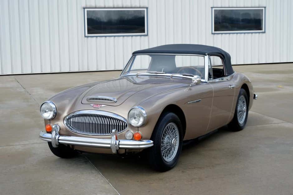 1967 Austin-Healey 3000 sold for $127,500