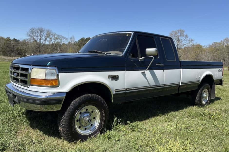 1996 Ford F-Series 1992-1997 sold for $25,750