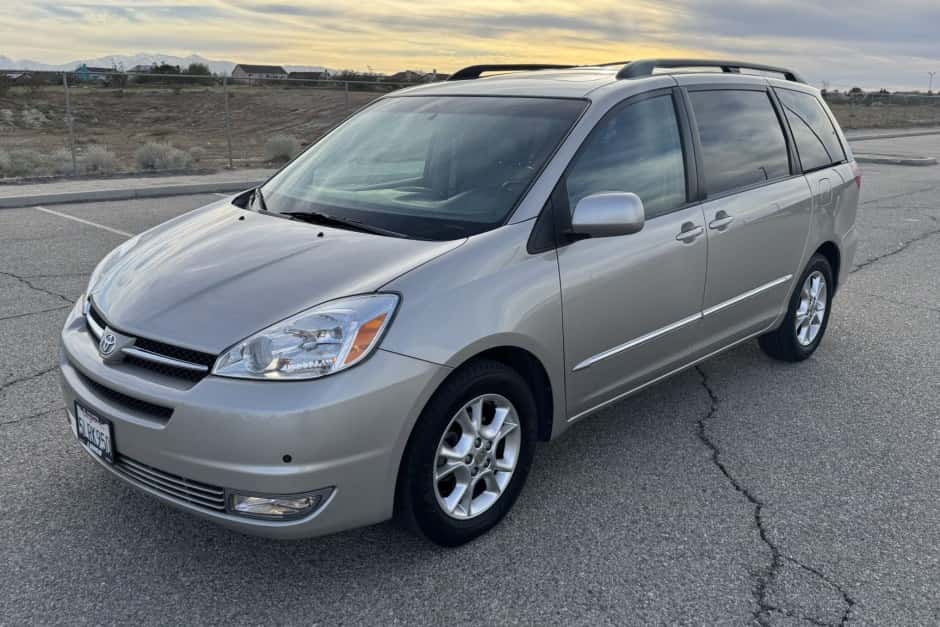 2005 Toyota  sold for $16,000