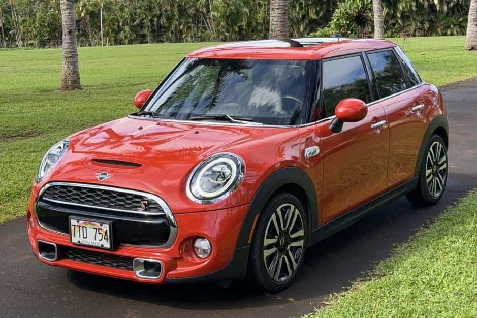 2019 Mini F55 & F56 Cooper, Cooper S, & John Cooper Works sold for $13,250