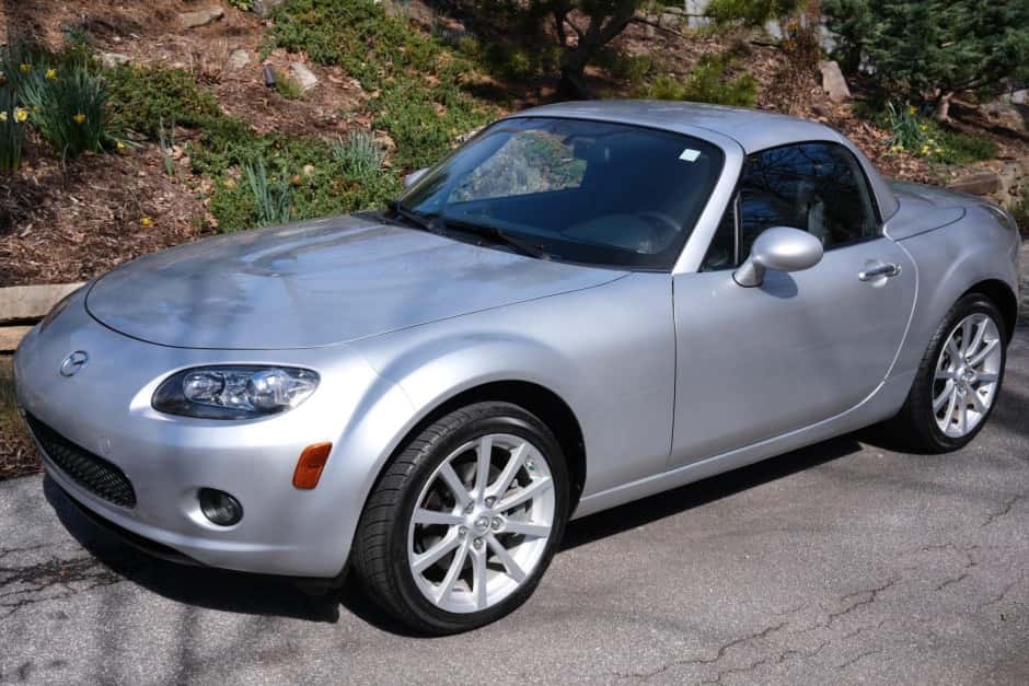2008 Mazda NC MX-5 Miata sold for $16,750