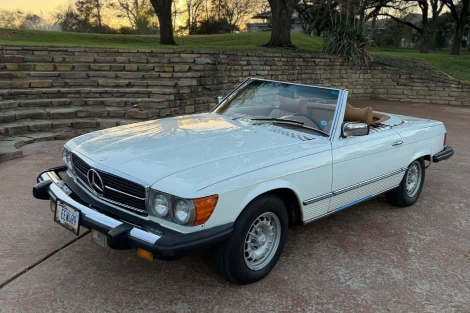 1979 Mercedes-Benz R107 SL sold for $18,000