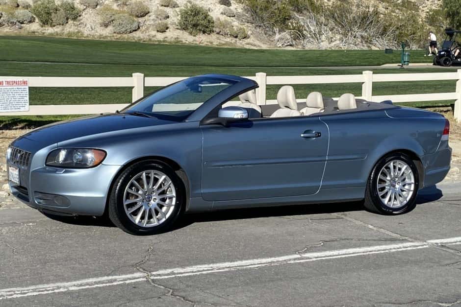 2008 Volvo C70 sold for $7,000