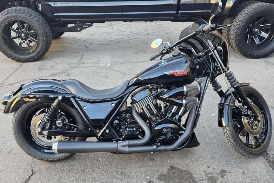 0 Harley-Davidson FXR sold for $10,001