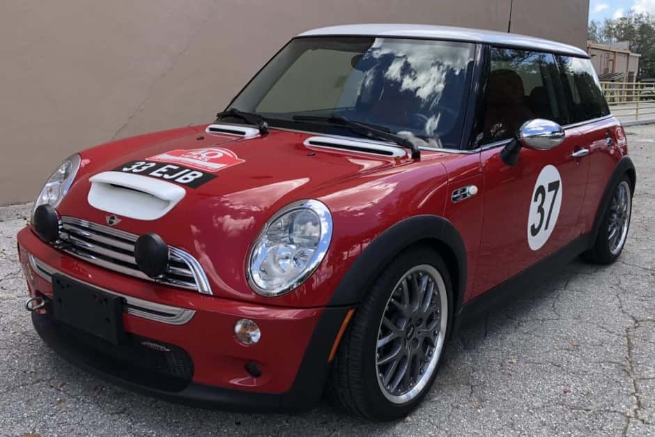 2004 Mini R53 Cooper S sold for $13,000