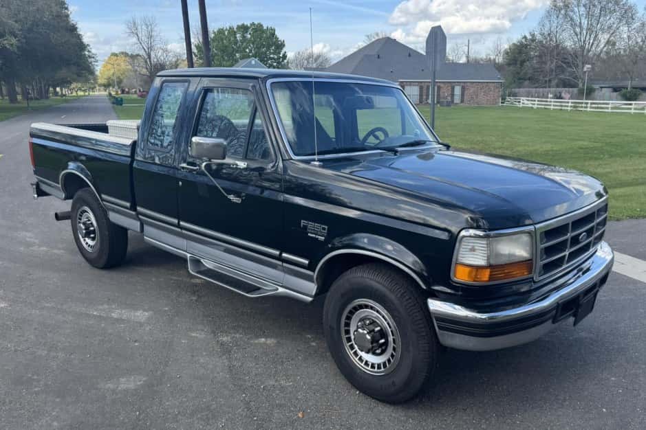 1997 Ford F-Series 1992-1997 sold for $14,000