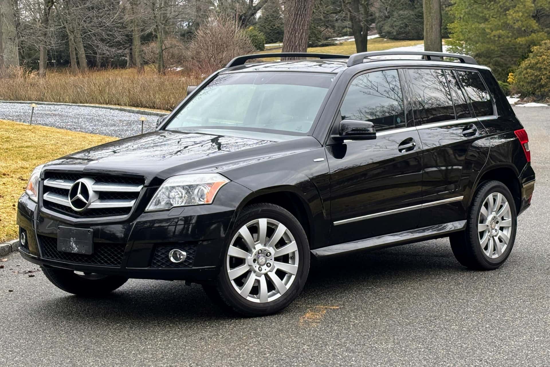 2010 Mercedes-Benz GLK- Class sold for $7,200