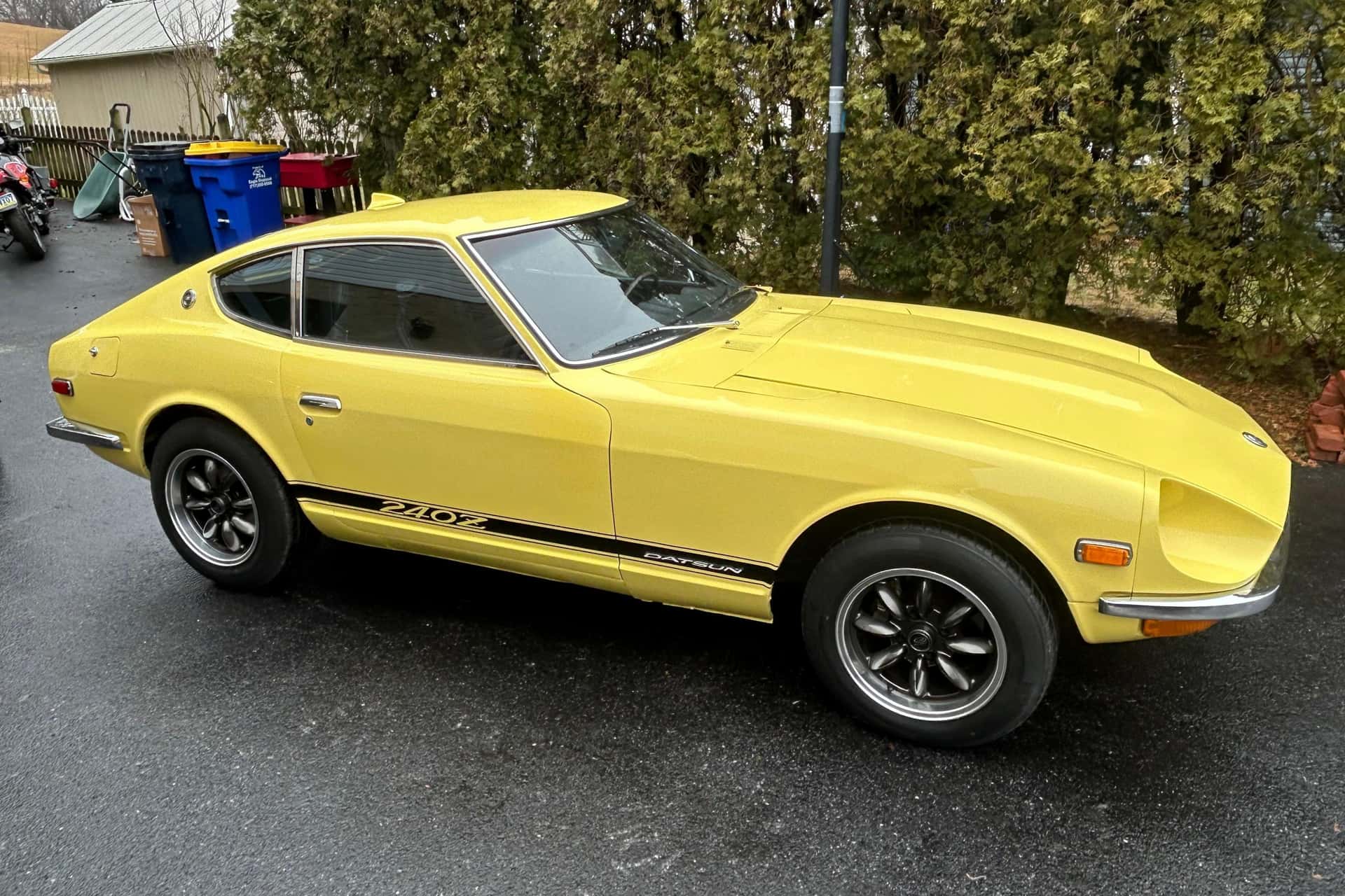 1971 Datsun 240Z sold for $18,600