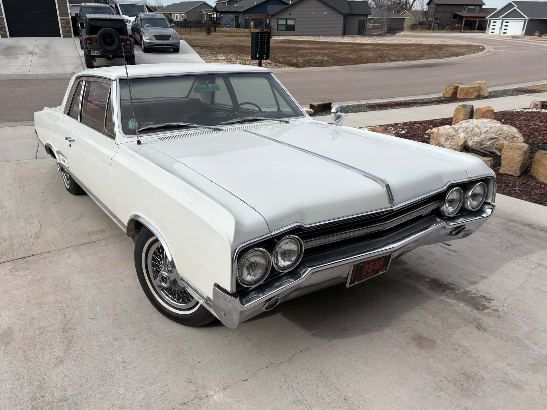 1965 Oldsmobile Cutlass sold for $16,000