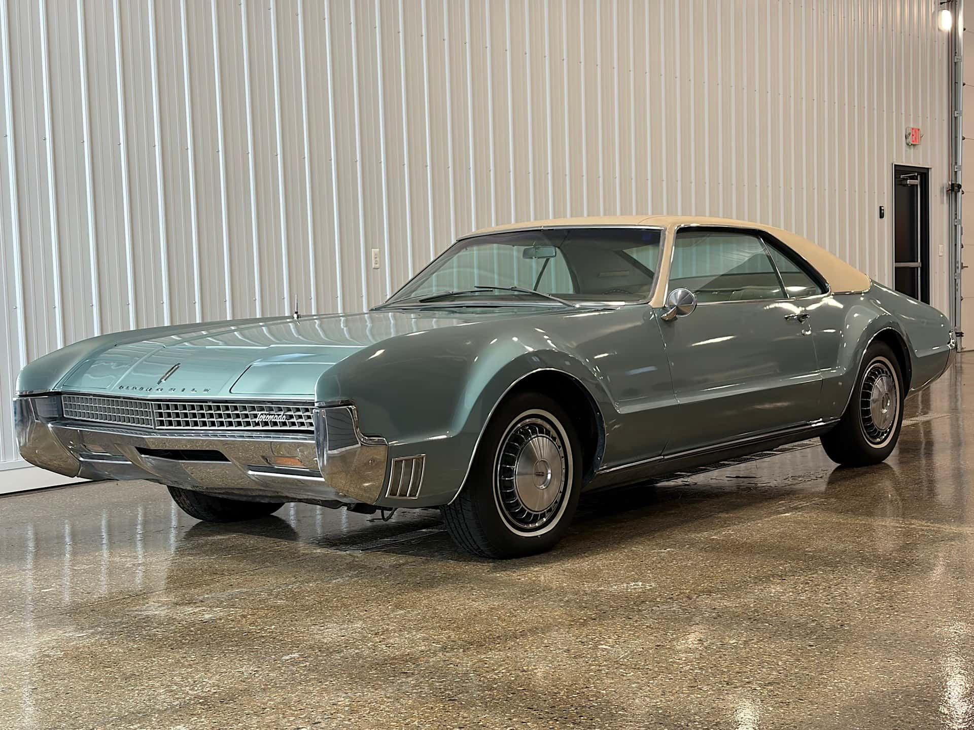 1967 Oldsmobile Toronado sold for $8,800