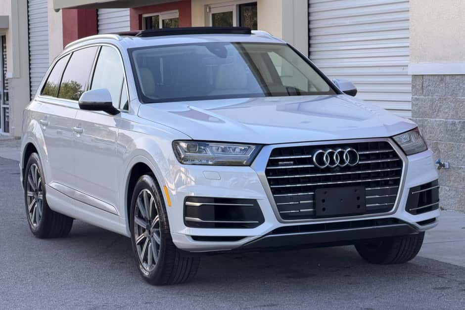2018 Audi Q7 sold for $12,550