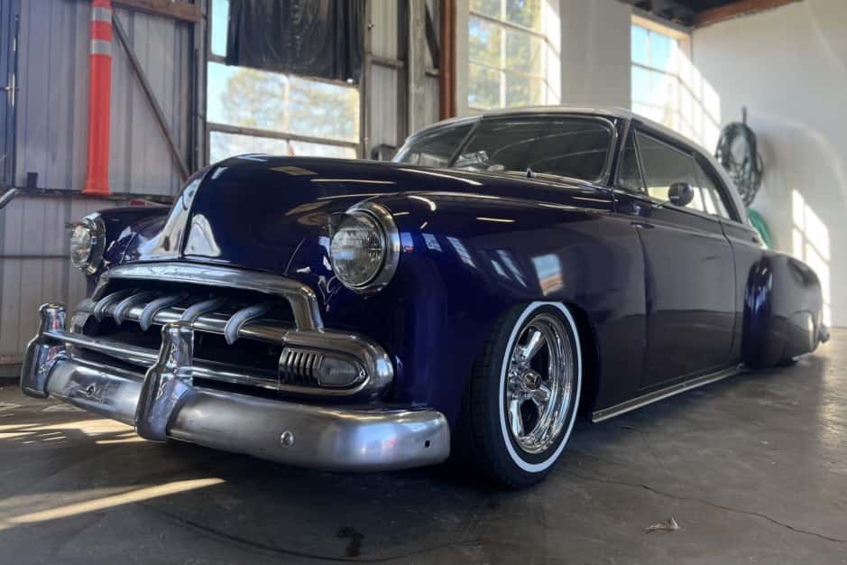 1952 Chevrolet Bel Air sold for $8,500