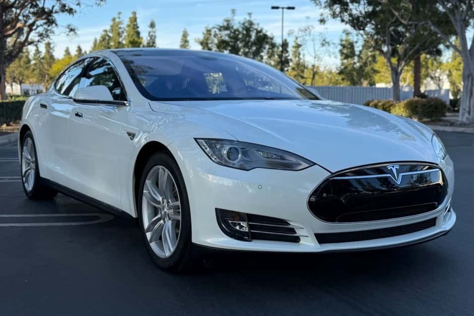 2014 Tesla  sold for $24,000