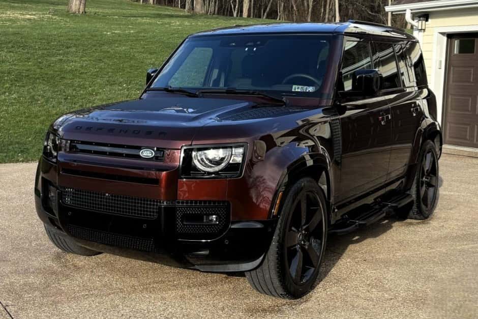 2025 Land Rover Defender L663 sold for $70,000