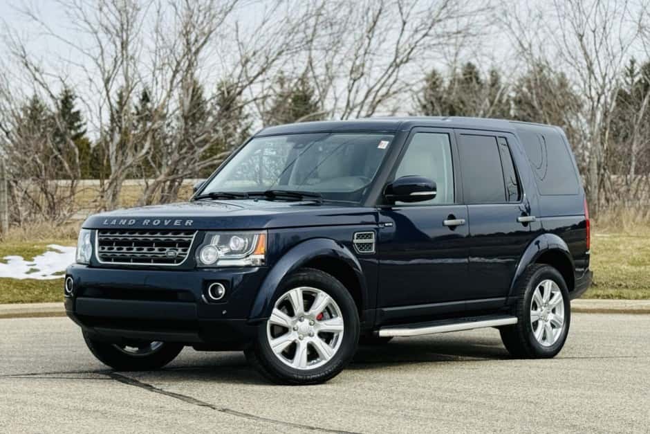 2016 Land Rover LR4 sold for $27,250