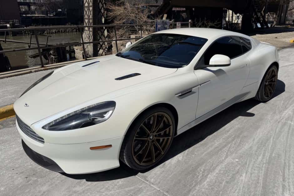 2012 Aston Martin Virage (2012) sold for $46,000