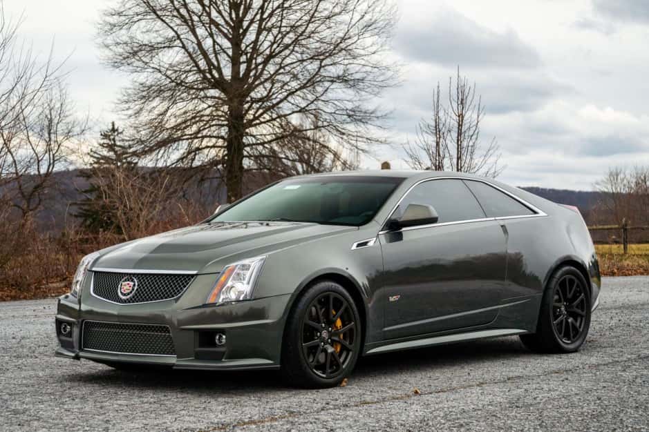2011 Cadillac CTS & CTS-V sold for $55,500