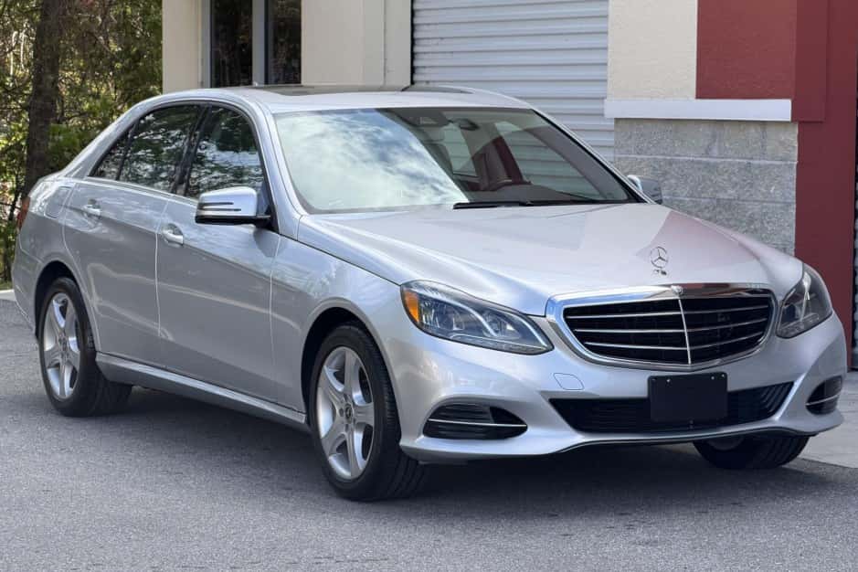 2014 Mercedes-Benz W212 E-Class sold for $10,250