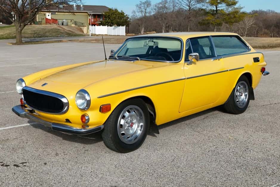1972 Volvo 1800ES sold for $25,250