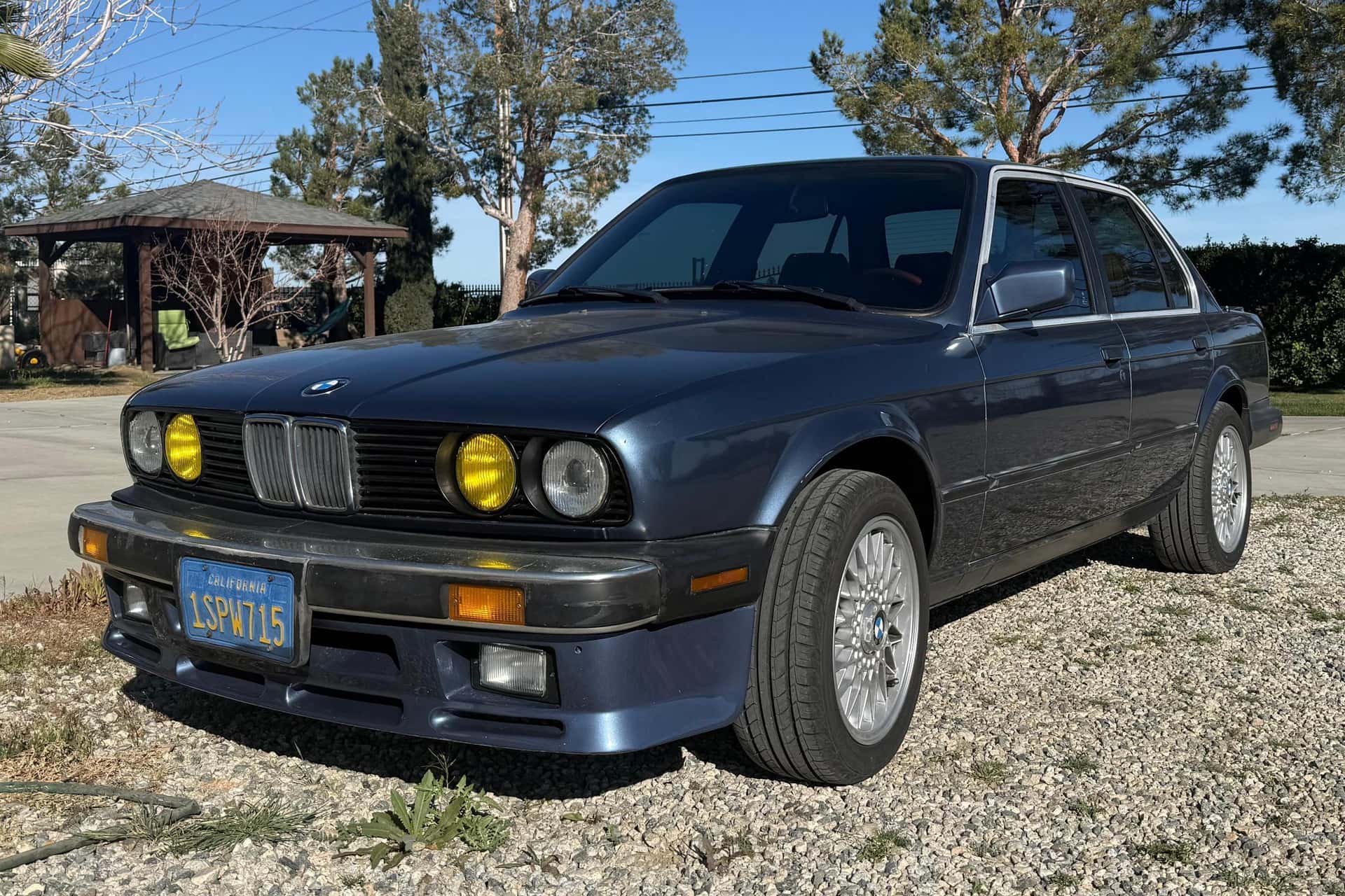 1986 BMW 3 Series sold for $6,155