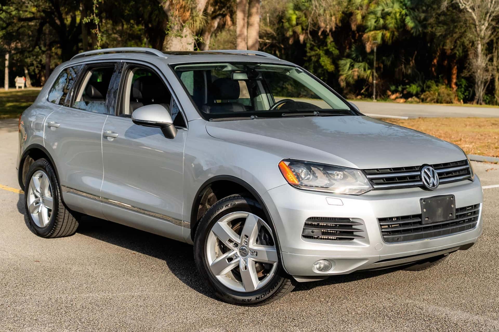 2012 Volkswagen Touareg sold for $11,000
