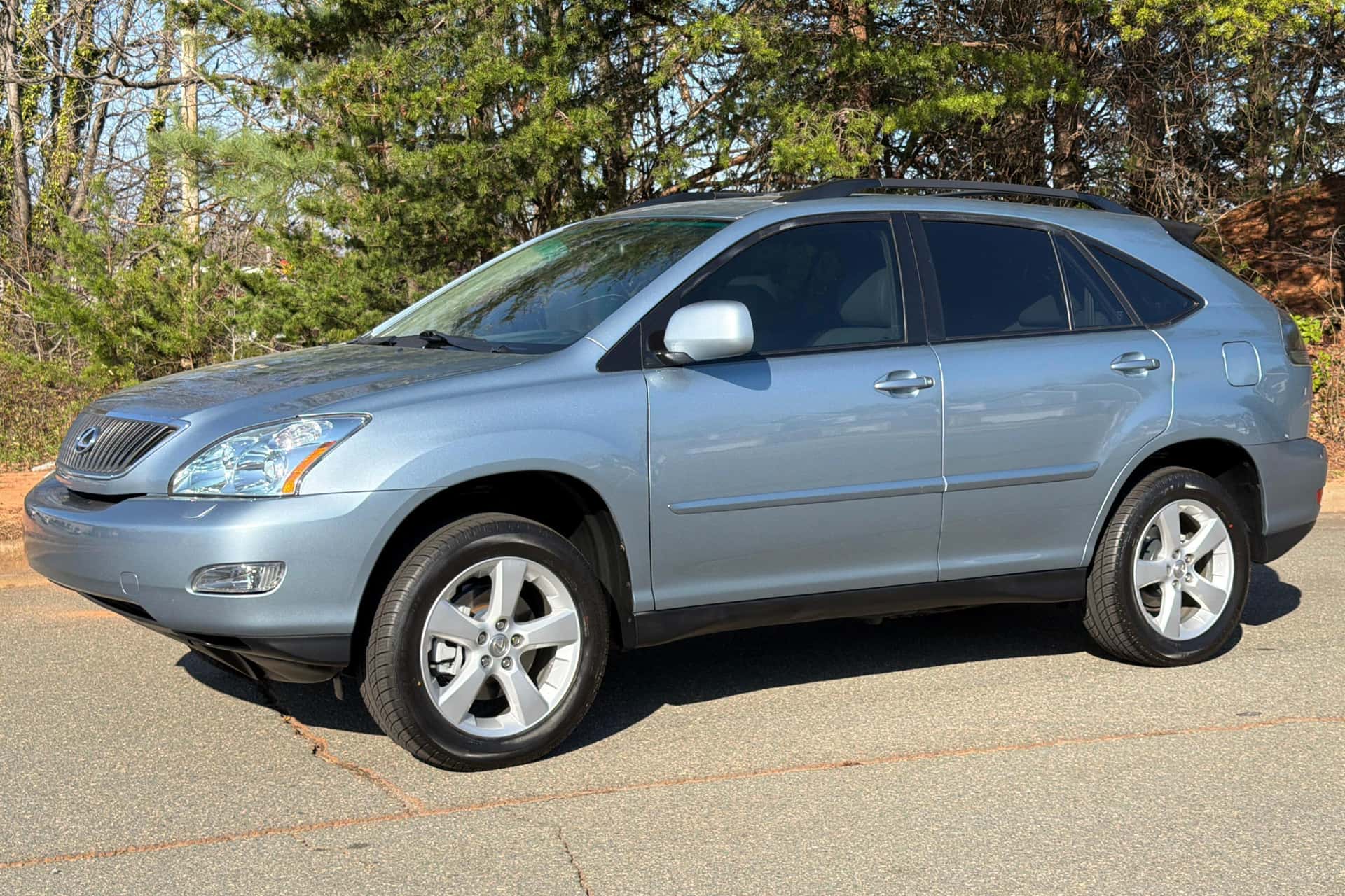 2004 Lexus RX sold for $9,600