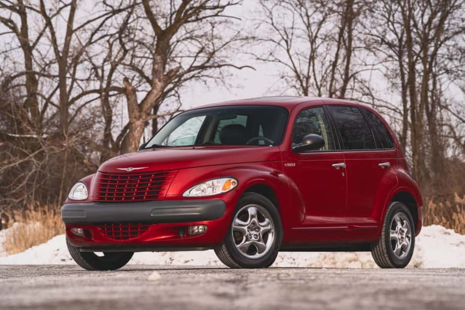 2001 Chrysler PT Cruiser sold for $9,089