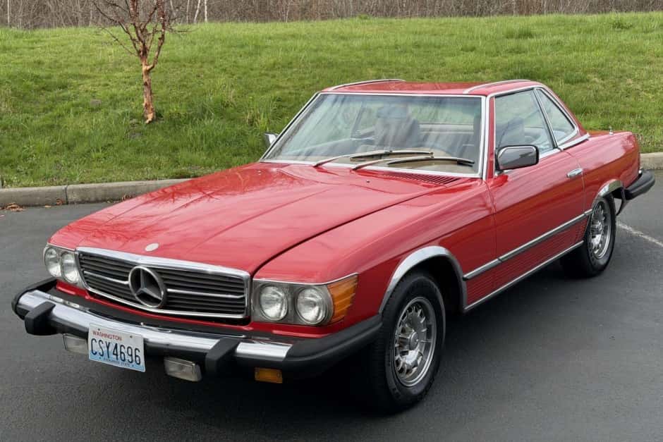 1979 Mercedes-Benz R107 SL sold for $9,000