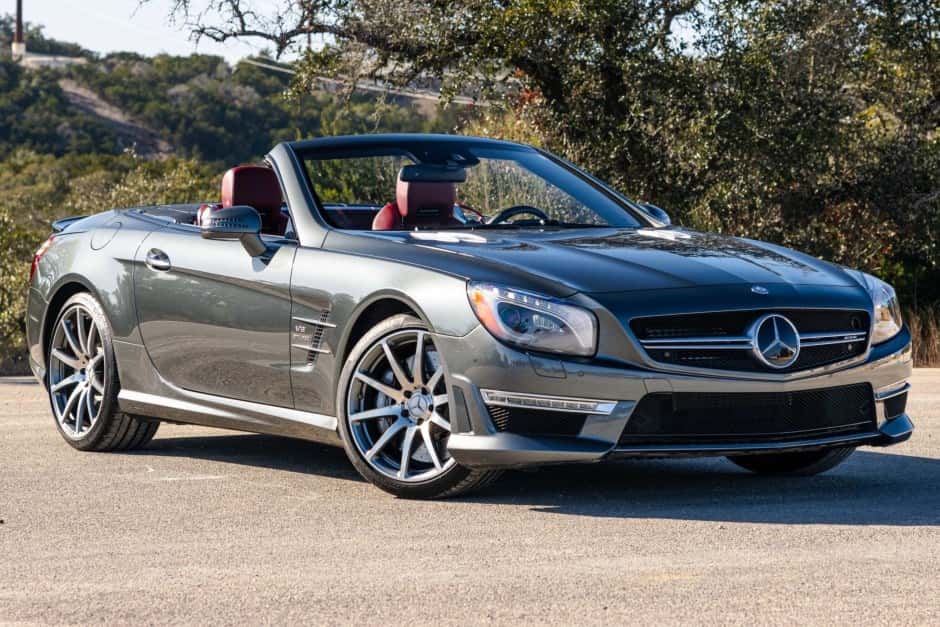 2015 Mercedes-Benz R231 SL sold for $54,000