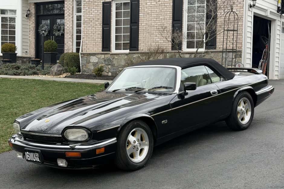 1994 Jaguar XJS sold for $7,200