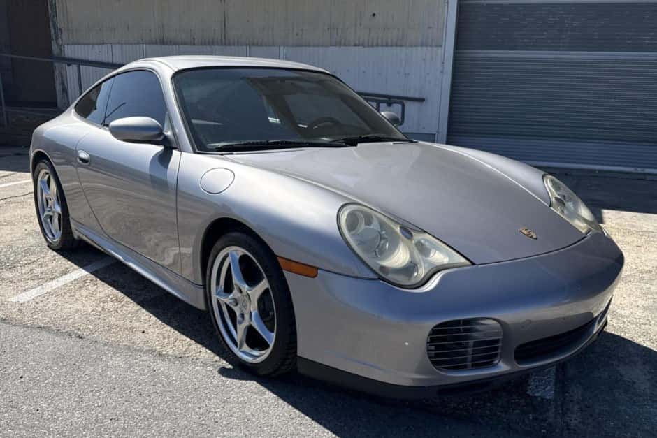 2004 Porsche 996 911 40th Anniversary Edition sold for $40,299