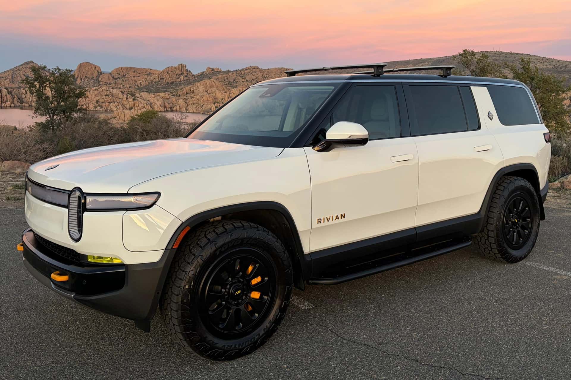 2023 Rivian R1S sold for $59,000