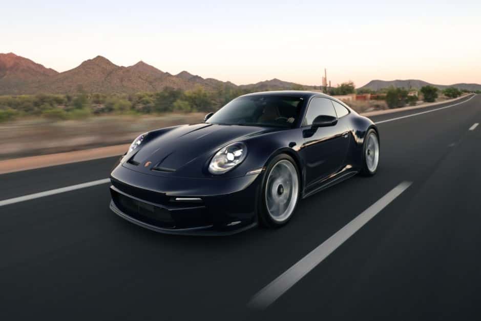 2022 Porsche 992 911 GT3 sold for $305,000