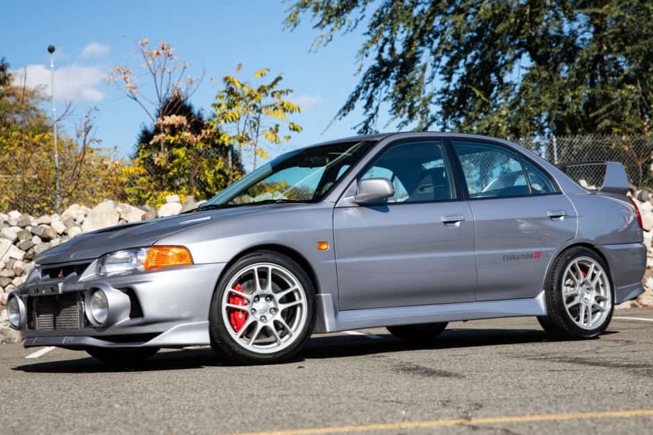 1996 Mitsubishi Lancer Evolution sold for $36,250