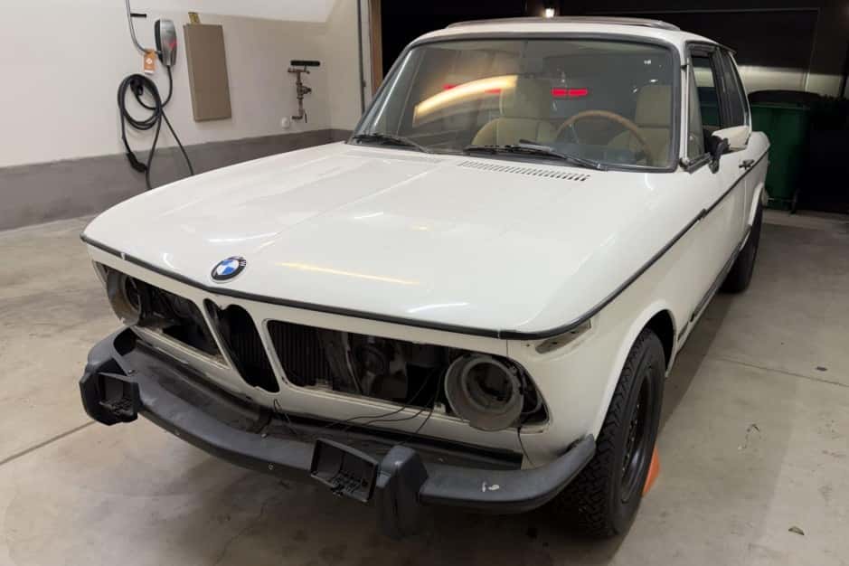 1973 BMW 2002 sold for $15,500
