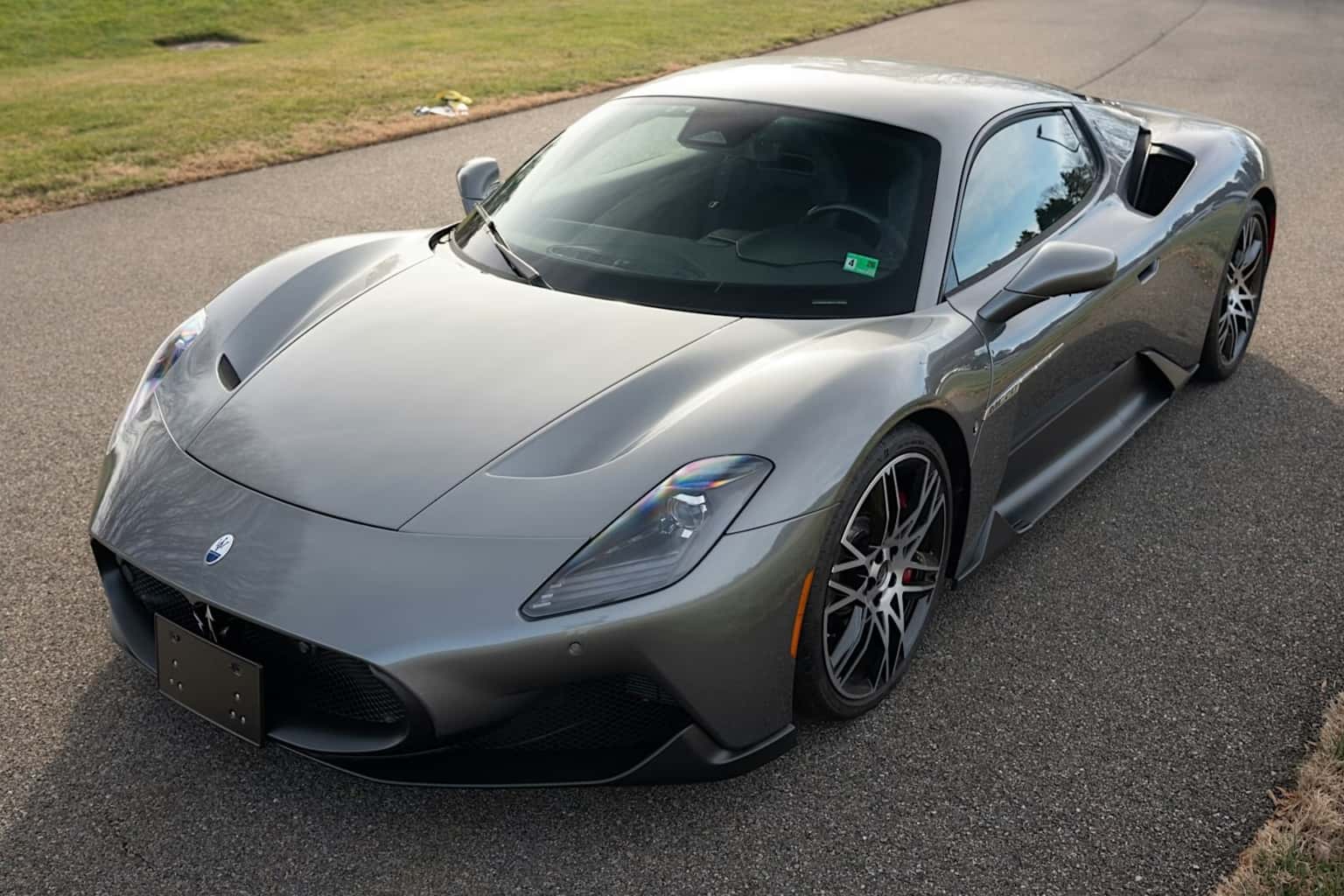 2023 Maserati MC20 sold for $170,000