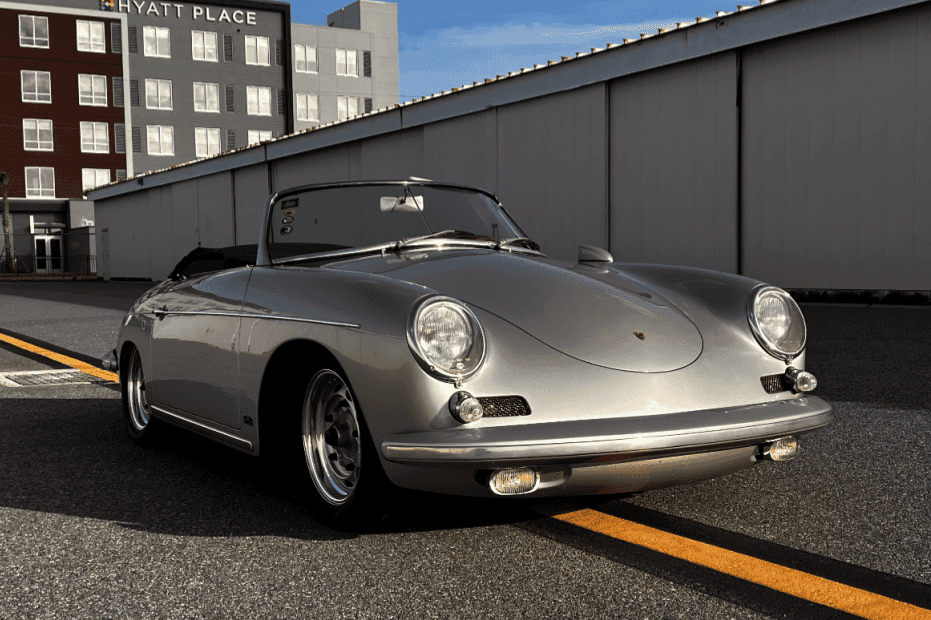 1961 Porsche 356B sold for $182,000