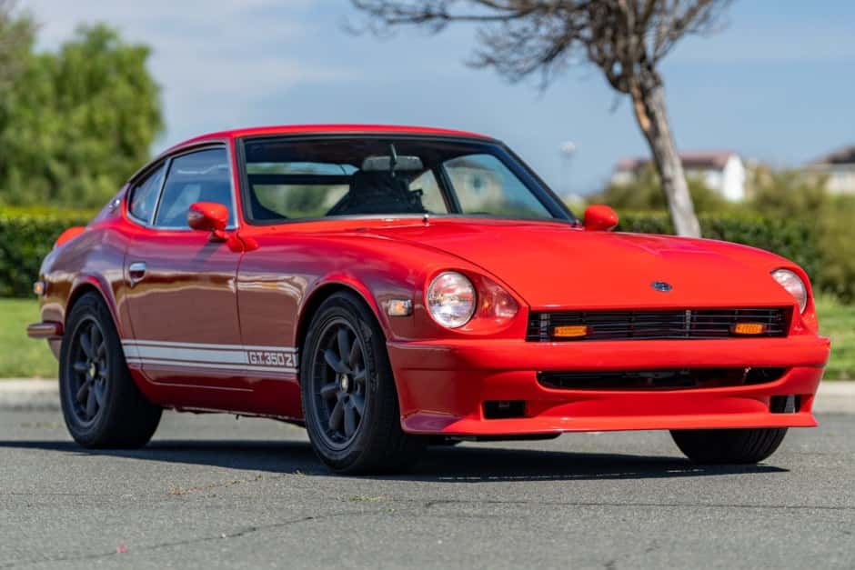1974 Datsun 260Z sold for $17,500