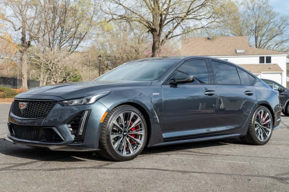 2022 Cadillac CT5 & CT5-V sold for $87,000